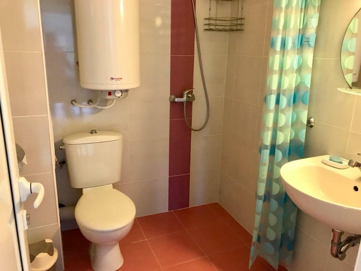 Helga Apartment Obzor Esterno foto